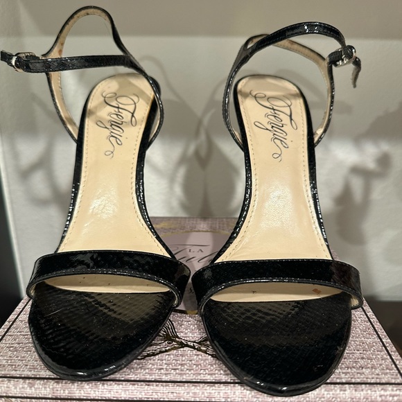 Fergie High Heels - Picture 5 of 5